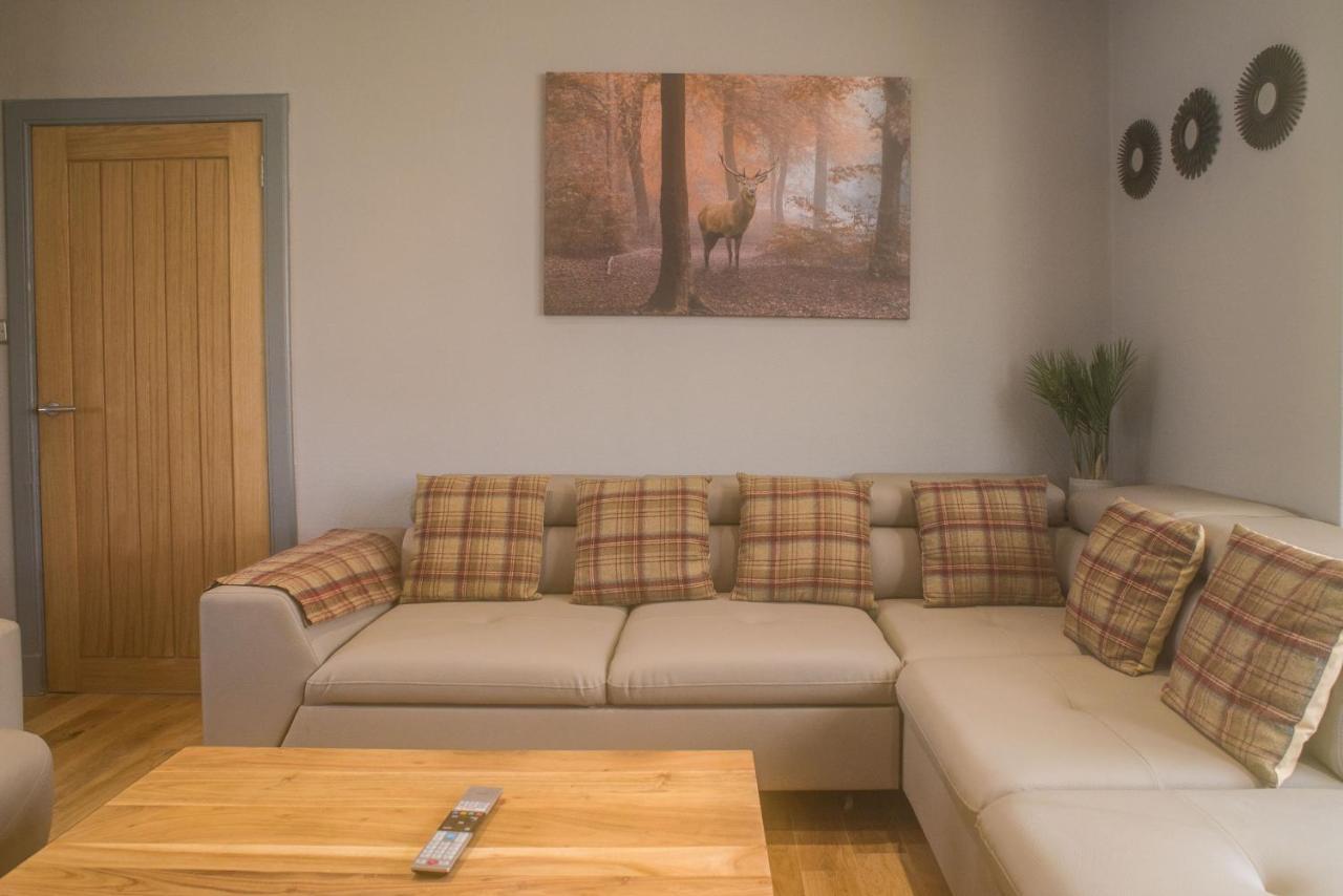 Luxury Super Central Cottage With A Hot Tub/ Gym Portree Extérieur photo