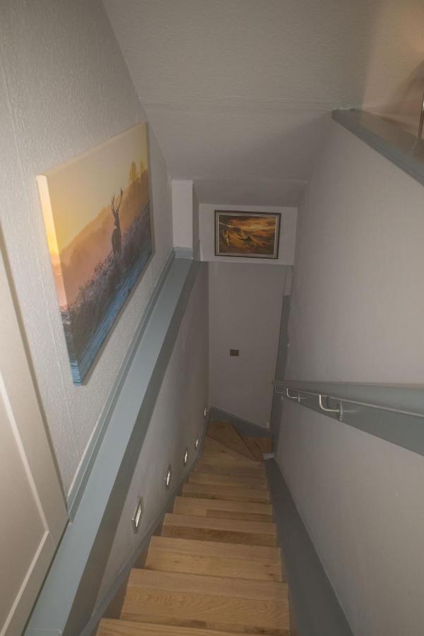 Luxury Super Central Cottage With A Hot Tub/ Gym Portree Extérieur photo