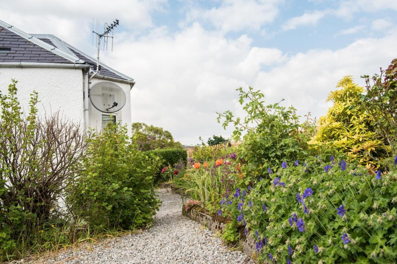 Luxury Super Central Cottage With A Hot Tub/ Gym Portree Extérieur photo