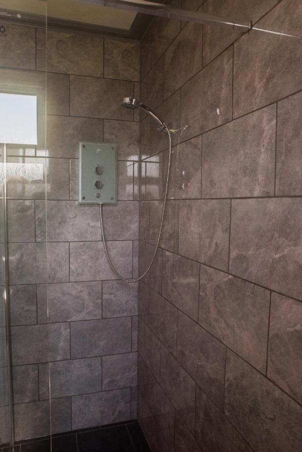 Luxury Super Central Cottage With A Hot Tub/ Gym Portree Extérieur photo