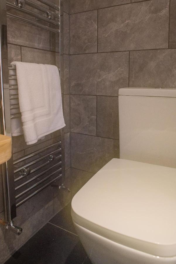Luxury Super Central Cottage With A Hot Tub/ Gym Portree Extérieur photo