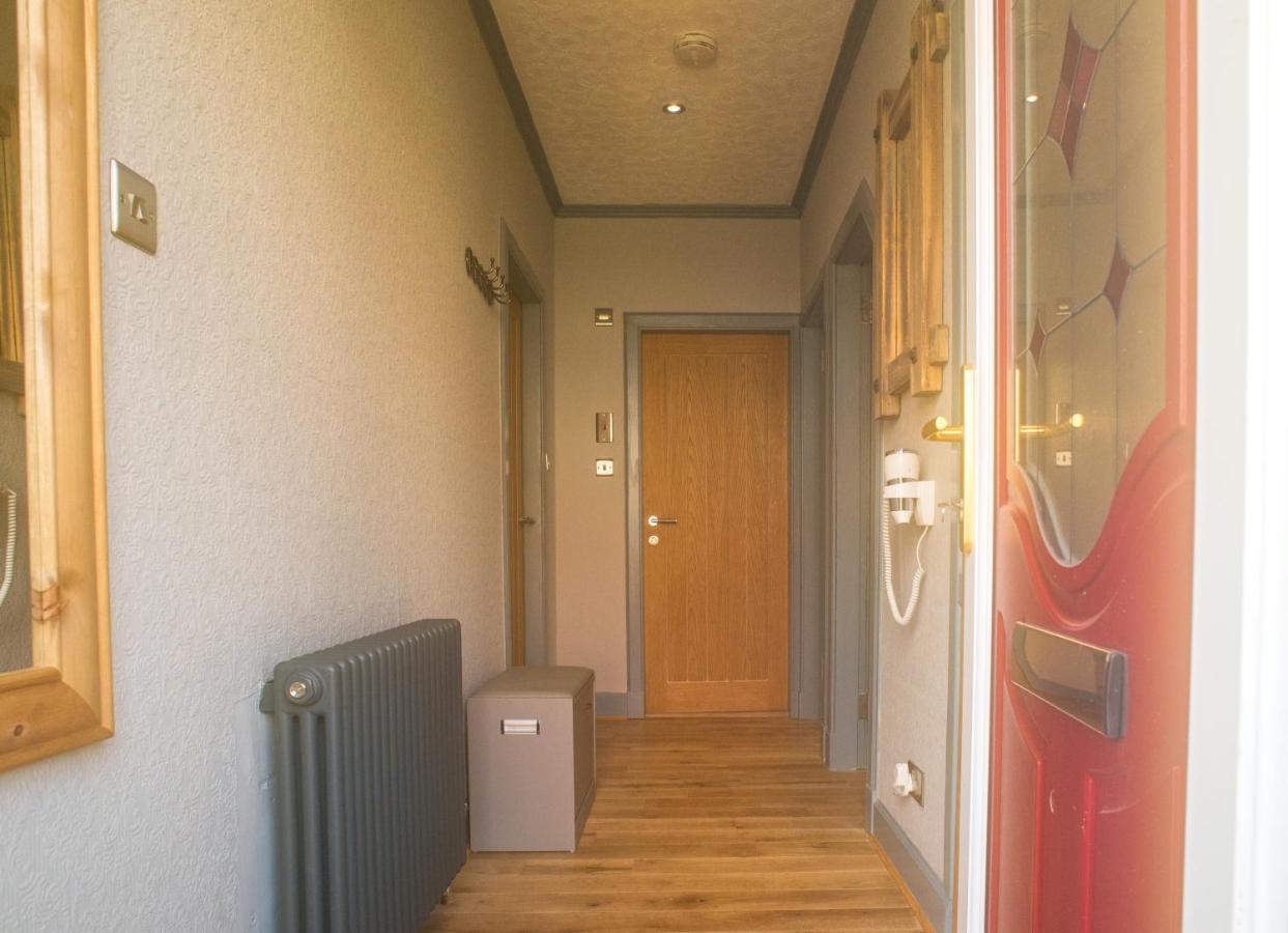 Luxury Super Central Cottage With A Hot Tub/ Gym Portree Extérieur photo